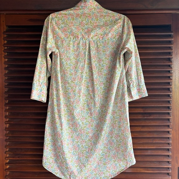 Jacob’s and Jacob’s hand tailored from paris S button down tunic or coverup. - Picture 2 of 11